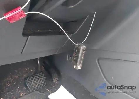 2019 Volkswagen Atlas 2.0T S z USA, uszkodzony, nr VIN 1V2AP2CA9KC586116